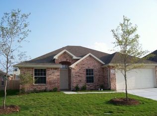6814 Windward View Dr, Rowlett, TX 75088
