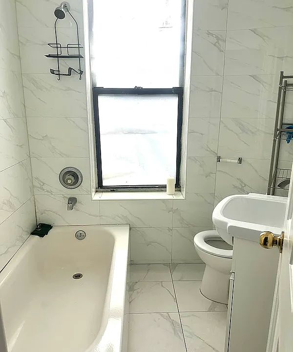 2nd image of 4134 53rd St #3F