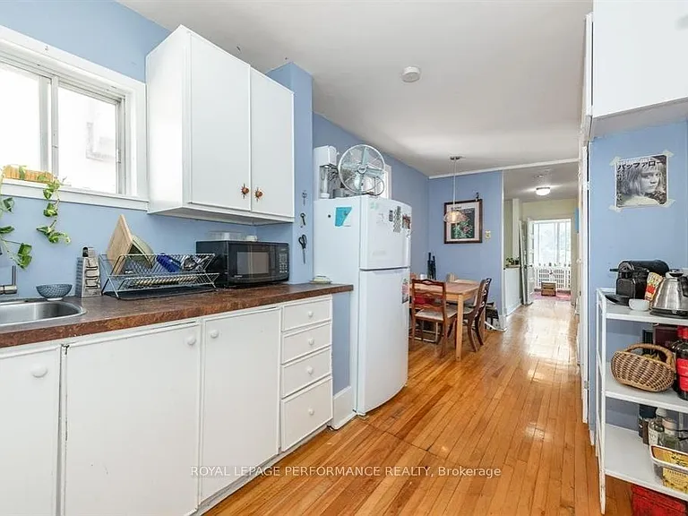 721 Cooper St #C — Photo 16