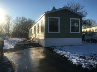 4452 La Casa, Fargo, ND 58103