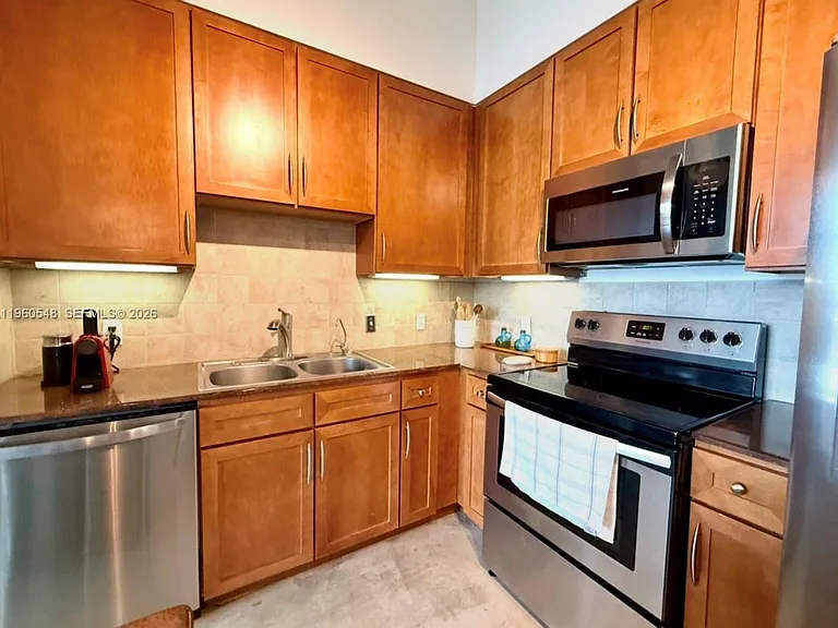 2001 Biscayne Blvd #3608 — Photo 6