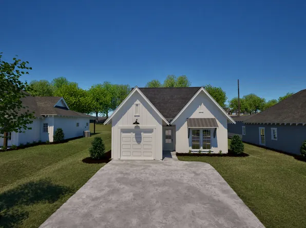 270 Summer St, Opelika, AL 36804