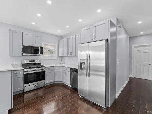 13540 231st Street, Laurelton, NY 11413