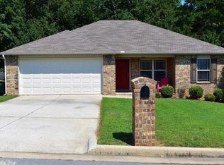 32 Bracey Cir, Little Rock, AR 72204