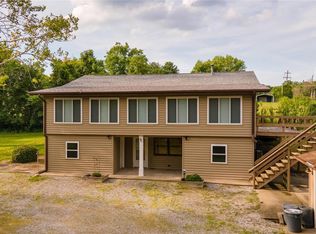 4532 Springer Ridge Rd, Carbondale, IL 62902