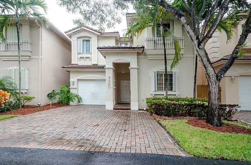 1st image of 7250 NW 113th Pl