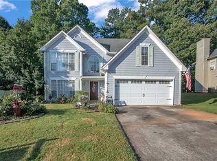 2490 Suwanee Lakes Trl, Suwanee, GA 30024