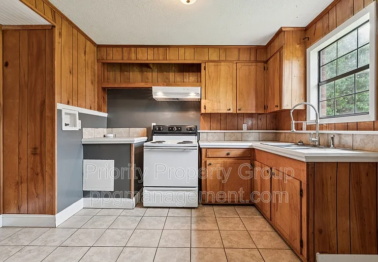 218 Lovelace Rd #218 — Photo 2