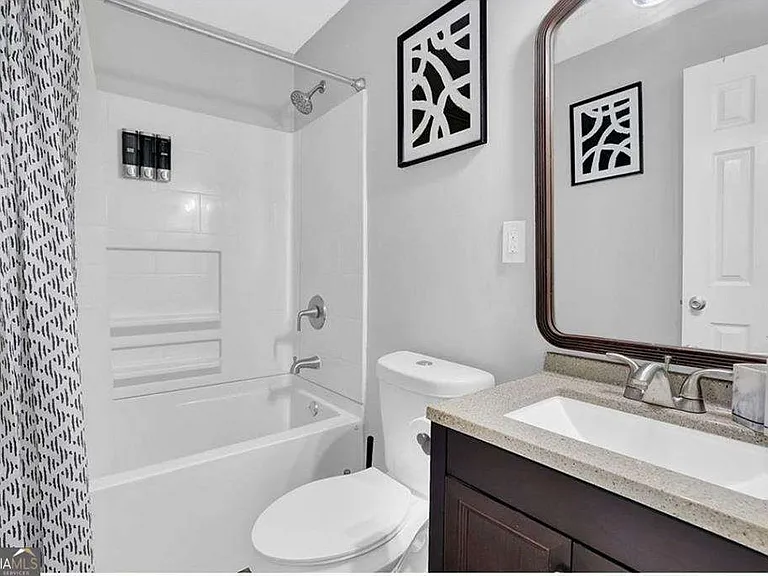 3162 Oakdale Rd — Photo 17