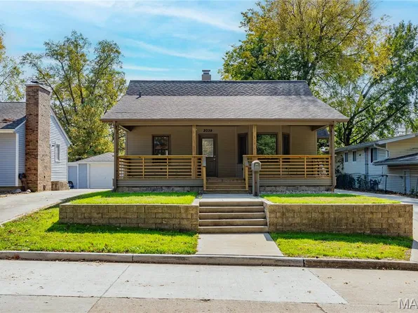 2039 Woodlawn Ave, Cape Girardeau, MO 63701