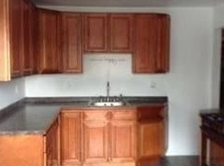 95 Blair Rd, Port Reading, NJ 07064