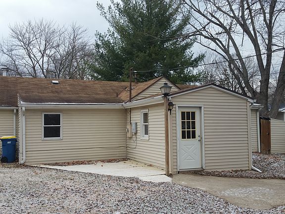 4th image of 7922 Irvington Ave
