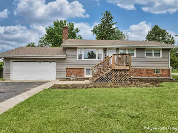 25378 W Park Ct, Lake Villa, IL 60046