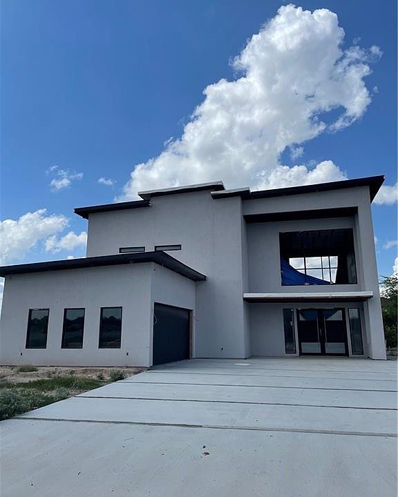 1st image of 1715 Villa Centenario Dr