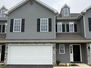 77 Cortland Xing, Palmyra, PA 17078