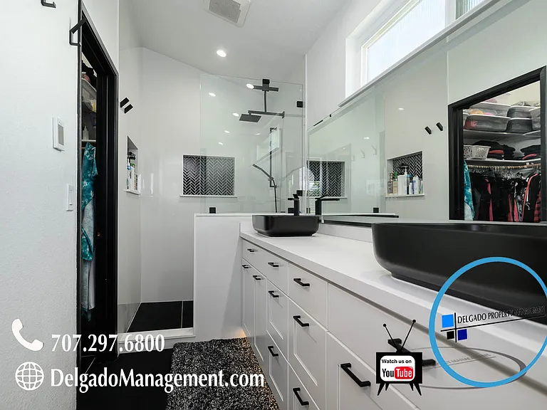 746 Tulip Ct — Photo 23
