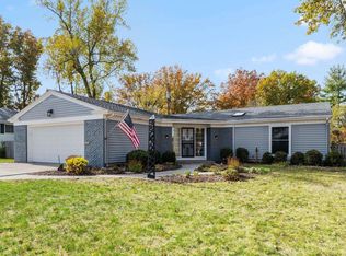 5705 Riviera Dr, Fort Wayne, IN 46825