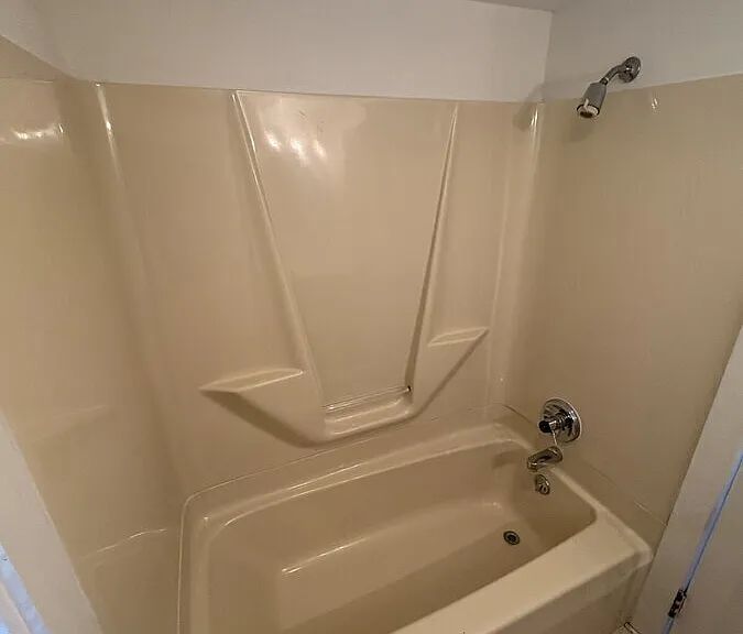 370 High St — Photo 18
