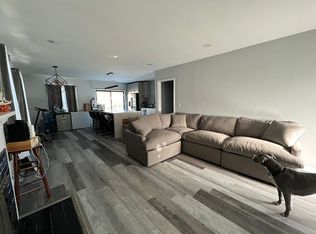 340 S Virginia Ave, Burbank, CA 91506