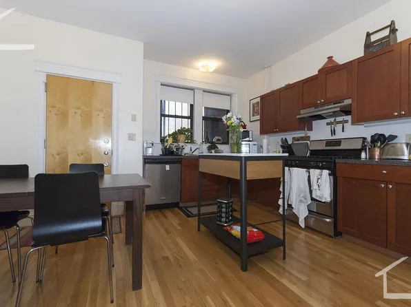 70 Quint Ave #1, Boston, MA 02134