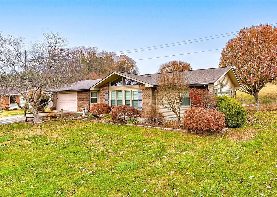 1st image of 332 Newman Dr