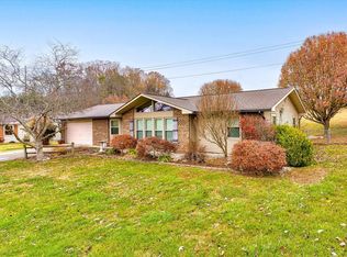 332 Newman Dr, Kodak, TN 37764