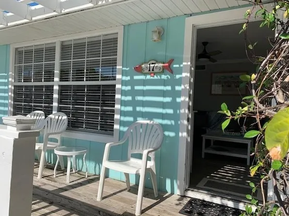 1603 Gulf Dr N #17, Bradenton Beach, FL 34217