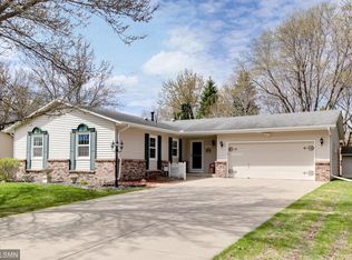 3830 Gresham Ave N, Oakdale, MN 55128