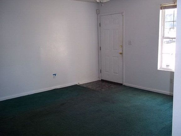 4th image of 122024 Jasper St