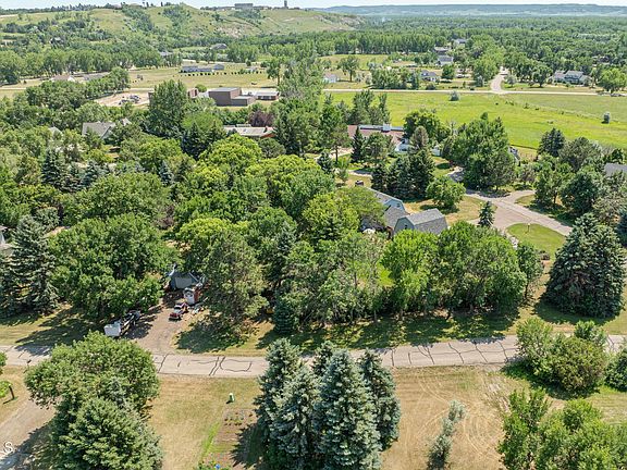 3rd image of 2234 Sherman Dr