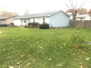 306 Foxwell Ct, Champaign, IL