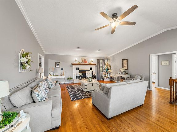 5th image of 16191623 Terrace Dr