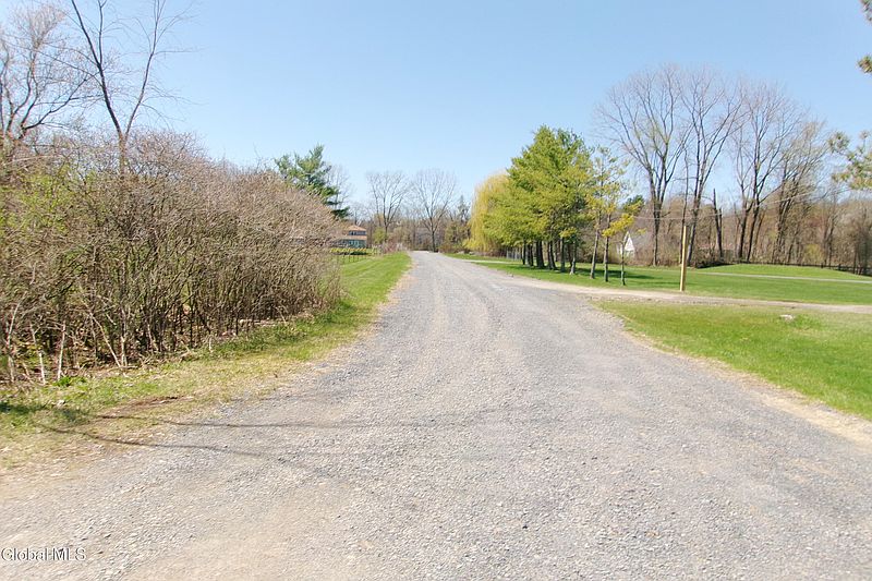 2nd image of 32 Aviator Way