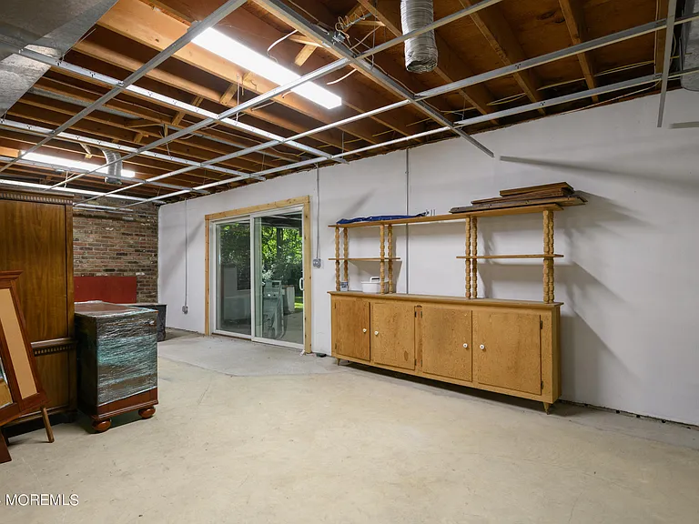 2229 Fromkin Dr — Photo 31
