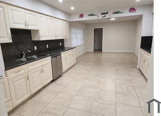 4 bed, 3000 sqft, $4,000 — Photo 3