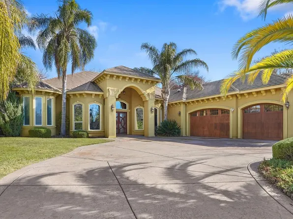 3430 Nadine St, Carmichael, CA 95608