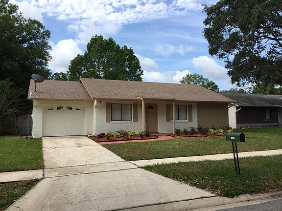2nd image of 3334 Sassafras Ct