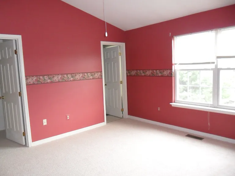 203 Golden Rain Ln — Photo 5
