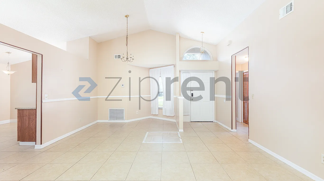 3 bed, 1531 sqft, $2,250 — Photo 3