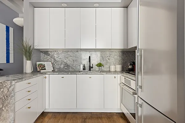 Sold by Corcoran | media 3