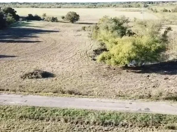 3728 County Road 405, Lexington, TX 78947
