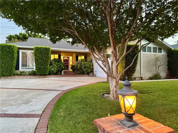16336 Kalisher St, Granada Hills, CA 91344