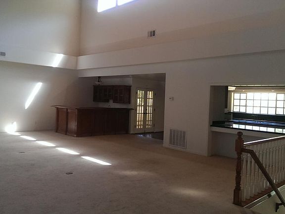 4th image of 4416 Ensenada Dr