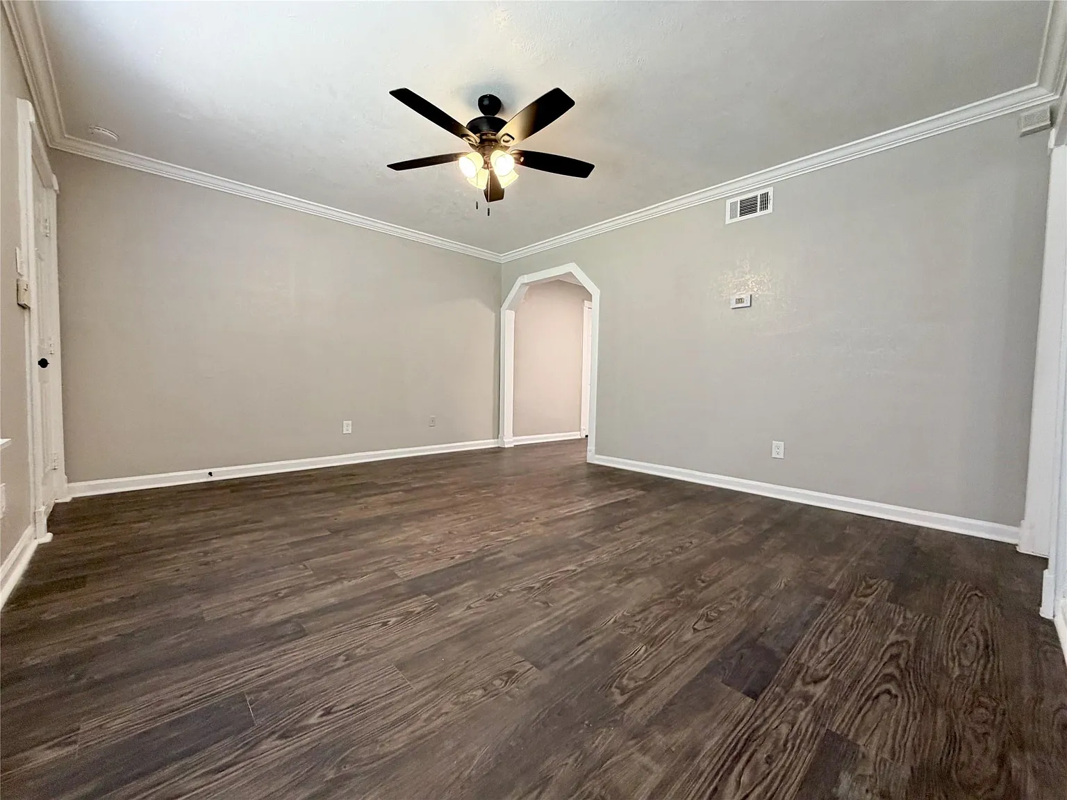 1 bed, 1.0 bath, 900 sqft, $1,750 — Photo 3