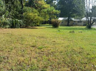 6404 Elmwood Dr, Harrison, AR 72601