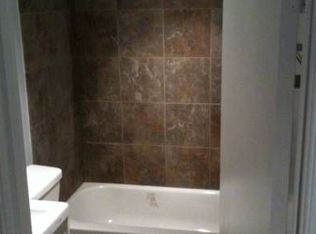 1008 C St NE APT B, Washington, DC 20002