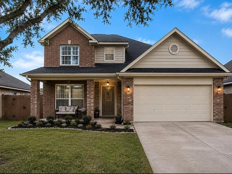 5610 Eagle Sky Blvd — Photo 1