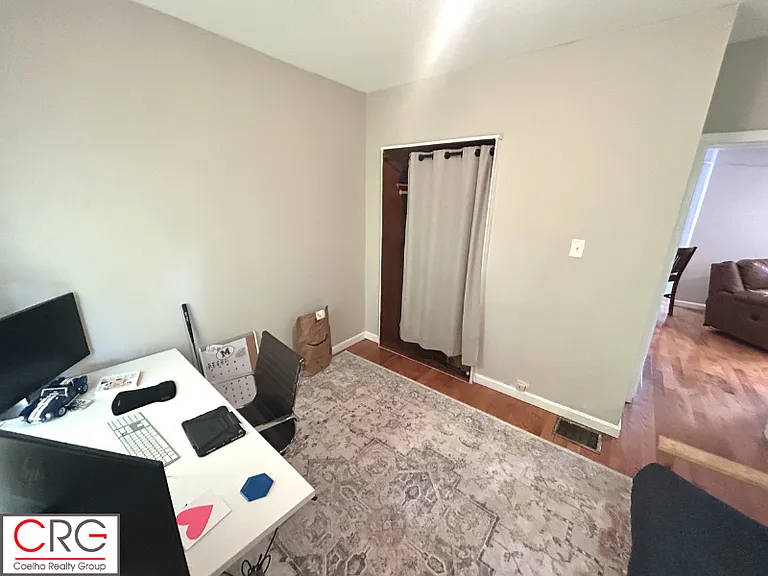 15 Hudson St #2 — Photo 29