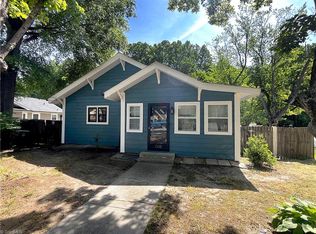 1502 Fairview St, Greensboro, NC 27405