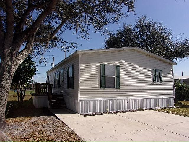 2nd image of 7079 Greenbrier Village Dr #69